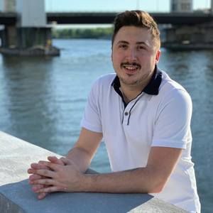 Meet your Posher, Devin